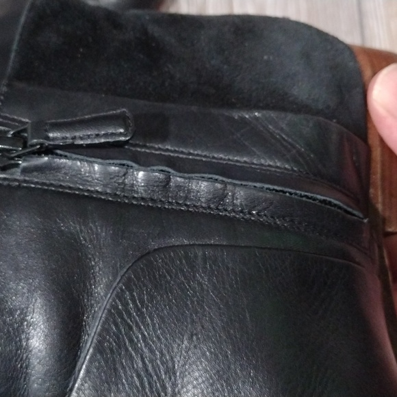 Cole Haan black leather and suede ankle zip booties. Size 9 - Picture 10 of 11